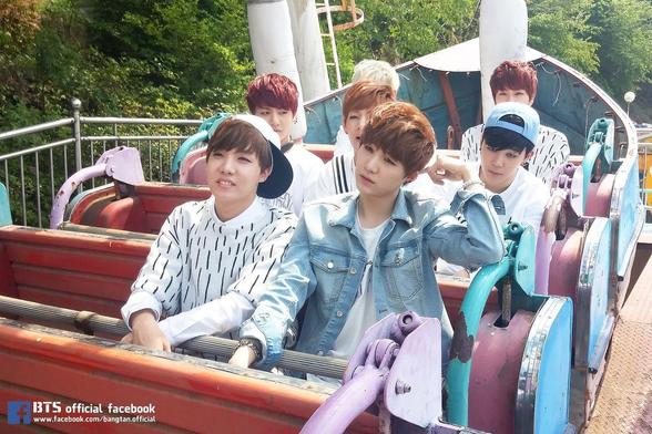 BTS on a rollercoaster at Yongma Land!