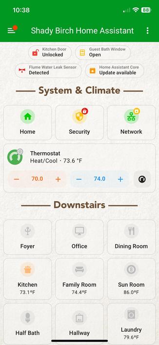 Screenshot of the Home Assistant dashboard on my smart phone, showing a visual alert for a water leak in my house.