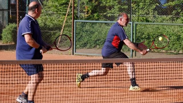 Tennis-Landesliga der Herren 50: TC Lüchow startet mit einer  Niederlage beim TV Grün-Weiß Hannover