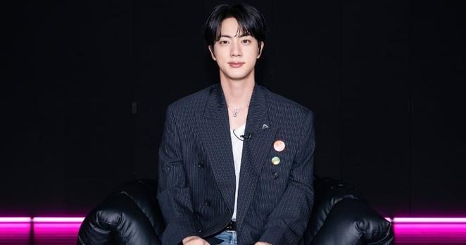 BTS・JIN、“恋人役”シン・セギョンとの共演は「緊張」 コールドプレイとのエピソードも 【2ndアルバム『Echo』一問一答】 - ORICON