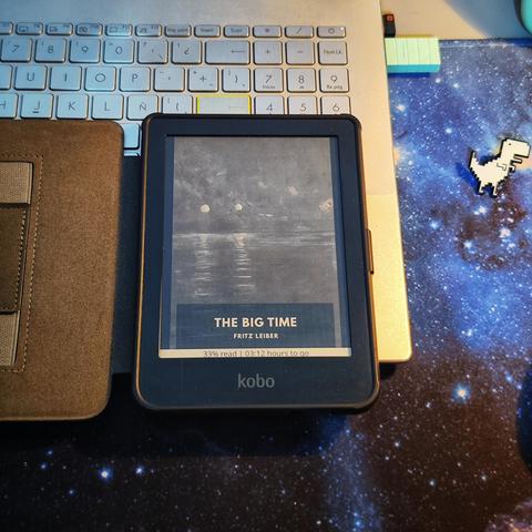 My Kobo with the book cover and 33% progress