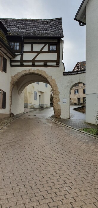 Das Stadttor mit dem ehem. Gasthaus Kranz im Hintergrund