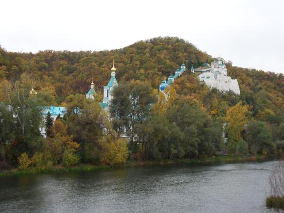  Kloster Swjatohirsk im Donbass