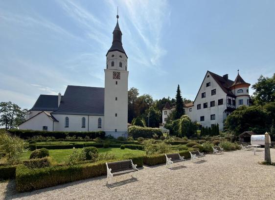 Schloss Neufra, die historischen hängenden Gärten 